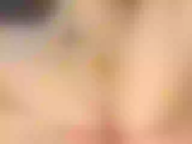 Live sex webcam photo for juliesquirts #241429320