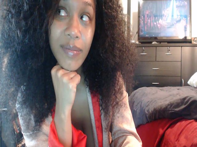 Live sex webcam photo for TheEnigma__ #255266284