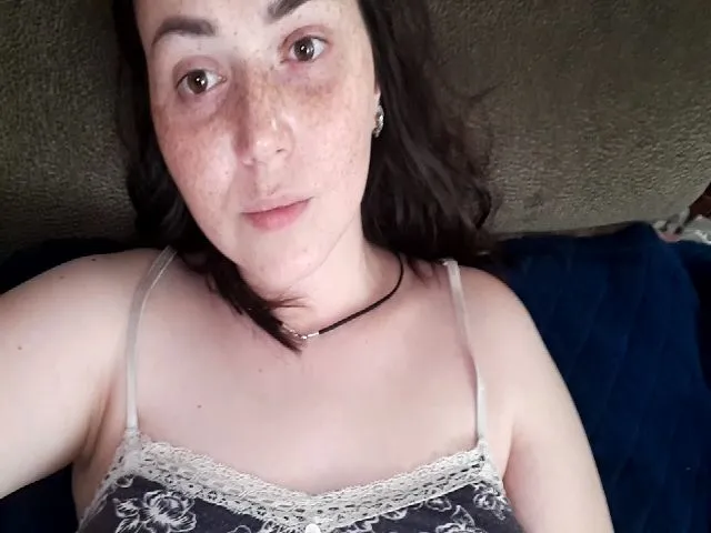 Live sex webcam photo for ChristaRi #255591479