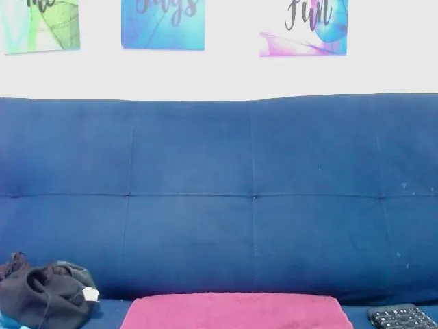 Live sex webcam photo for natachaxxx22 #287854080