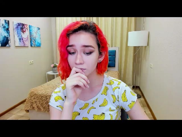 Live sex webcam photo for FionaClassy #262725498