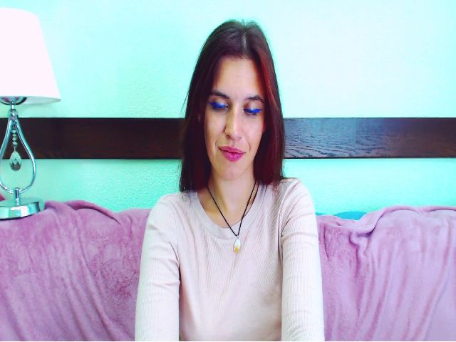 Live sex webcam photo for BlueAbelle #264031044