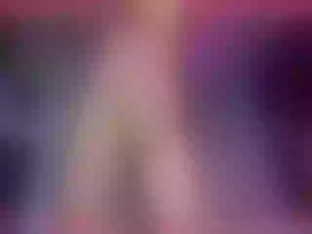 Live sex webcam photo for RedHOTPinay01 #261916633