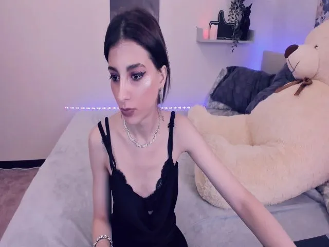 Live sex webcam photo for AnabelAris #258128902