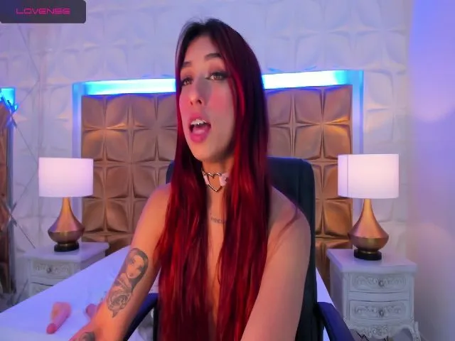 Live sex webcam photo for CandyLaw_ #264294174