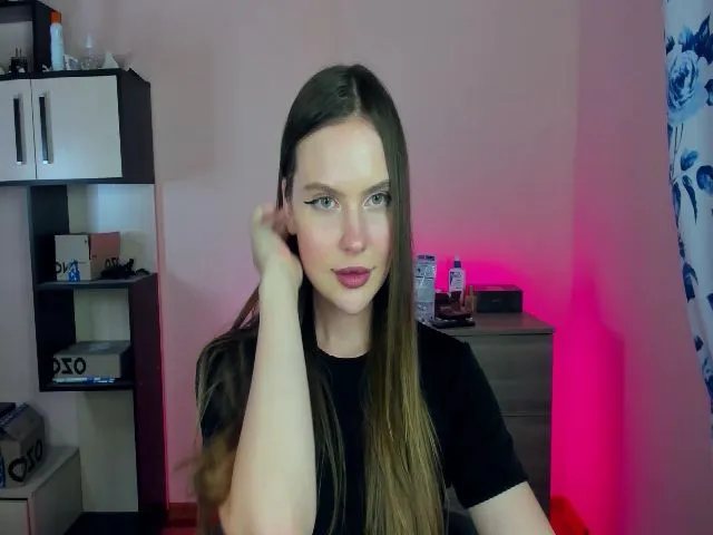 Live sex webcam photo for Daisymarly #255491216