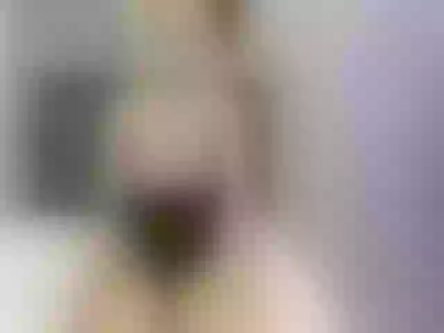 Live sex webcam photo for RubyFlame3 #252967741