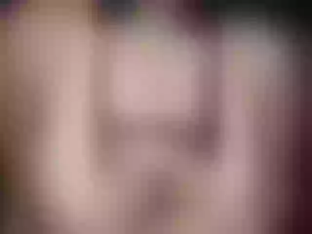 Live sex webcam photo for Baby1251 #241357103