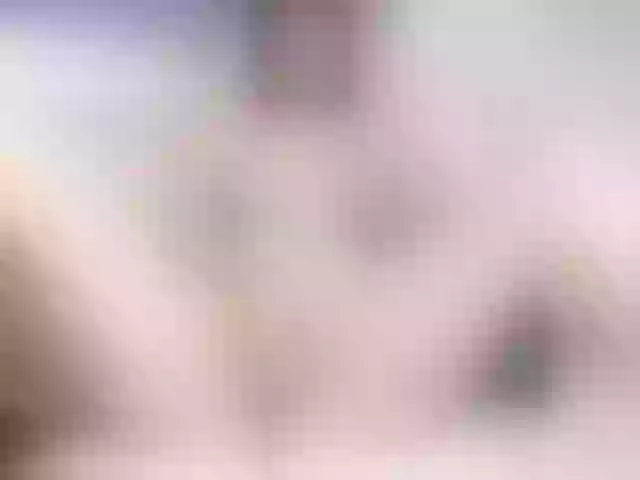 Live sex webcam photo for MissLilie #255821222