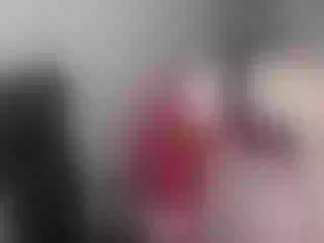 Live sex webcam photo for RikaXxX1 #254115560