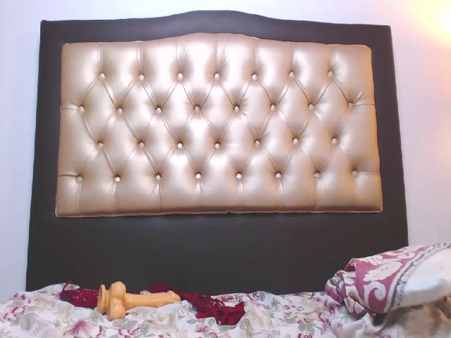 Live sex webcam photo for NyahMackenzie #261502048