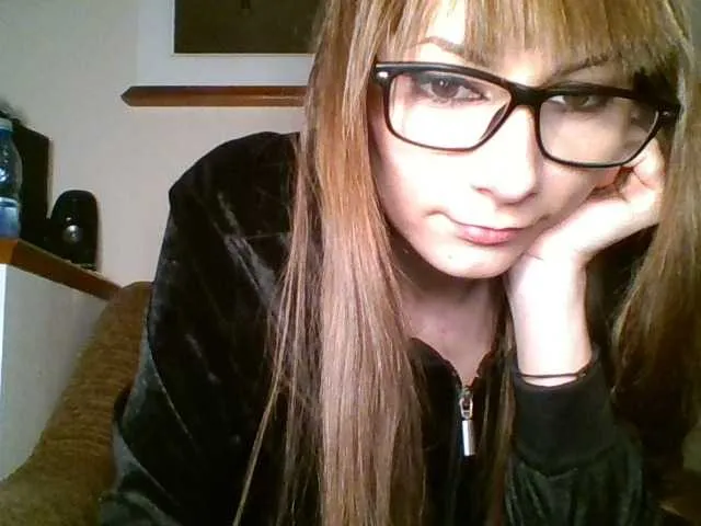Live sex webcam photo for Terra1121 #241413668