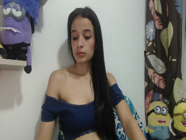 Live sex webcam photo for Mariana__Cute #254952176