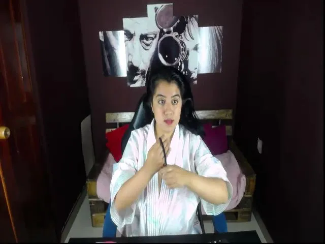 Live sex webcam photo for Hana_cute #259589673