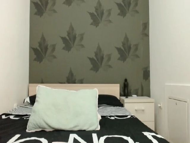 Live sex webcam photo for Charly_jo #257513888