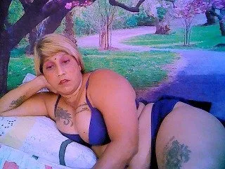 Live sex webcam photo for indianroxy #287933091