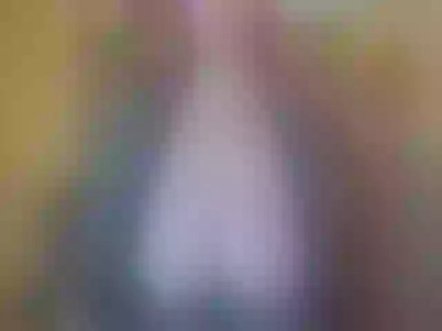 Live sex webcam photo for Lizzybabie #258374122