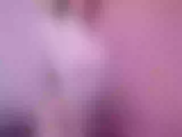 Live sex webcam photo for -Goldy- #252588870