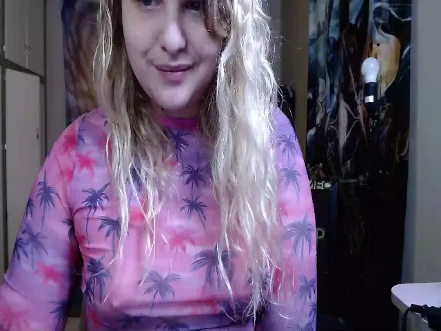 Live sex webcam photo for emilyhaze #254378294