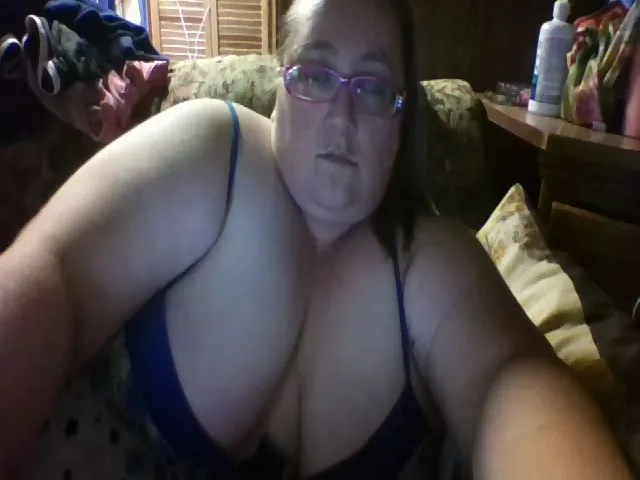 Live sex webcam photo for BBWAngel85 #259734003