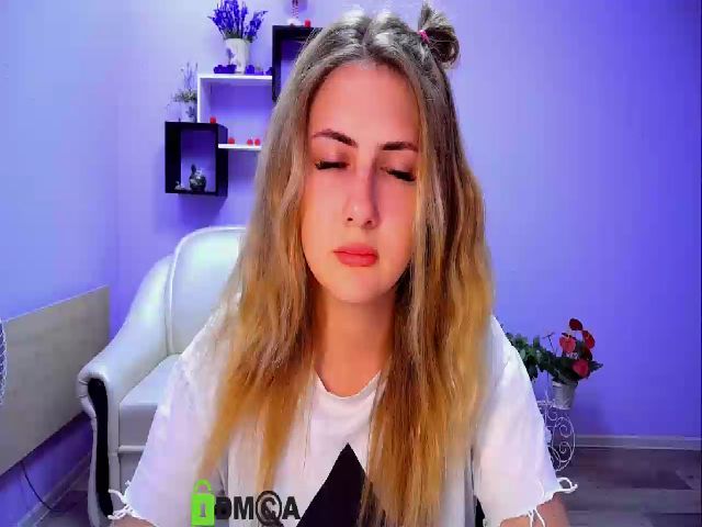 Live sex webcam photo for PrincesSnake #258002665