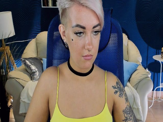 Live sex webcam photo for AkioTy #262946475