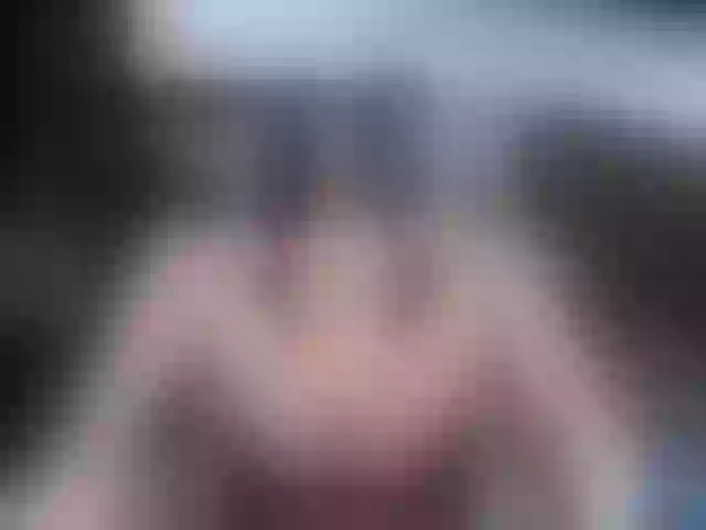 Live sex webcam photo for MaggieBrown_ #253448427