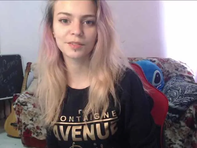 Live sex webcam photo for Ereskigal333 #241328980