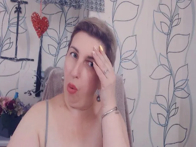 Live sex webcam photo for DepravedMadam #258031961