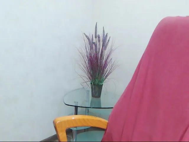 Live sex webcam photo for Sexy_Eva1 #264352540
