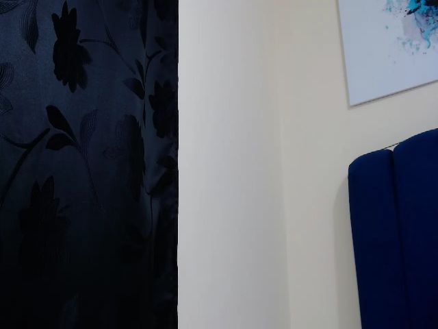 Live sex webcam photo for ALONDRA_HOT25 #261733485