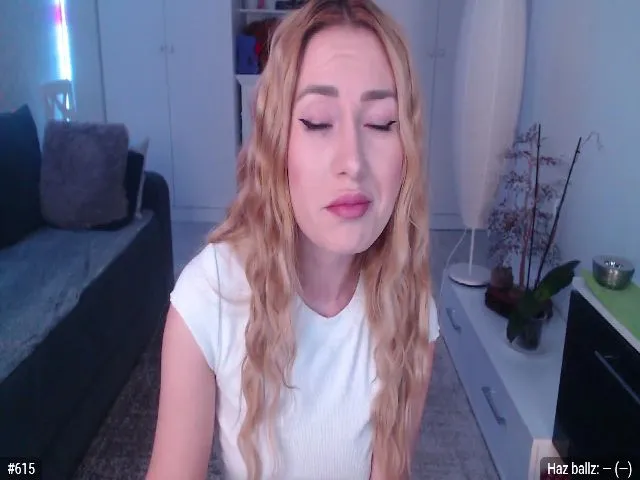 Live sex webcam photo for Xonnie #255445591
