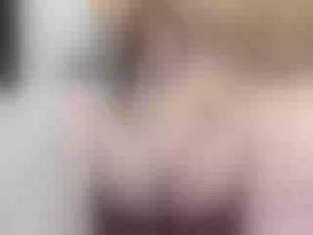 Live sex webcam photo for AliciaKennet #256102309