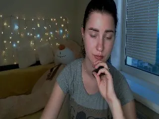 Live sex webcam photo for JenniferGill #252235879