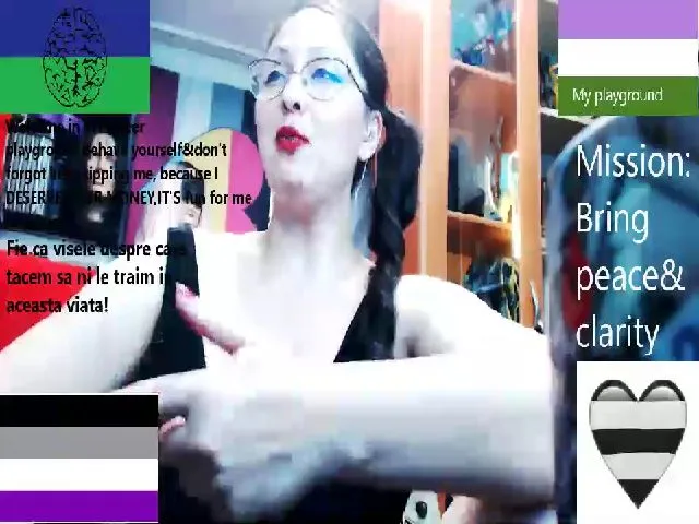 Live sex webcam photo for ImperatrizaS #263260676