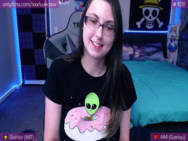 Live sex webcam photo for XFuukaX #255272217