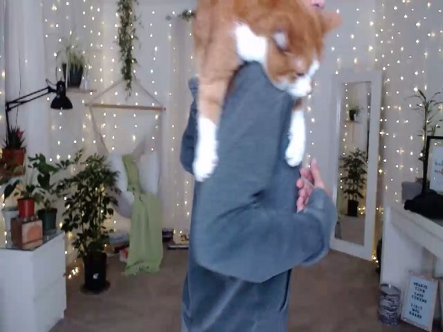 Live sex webcam photo for KellyHeart #261851239