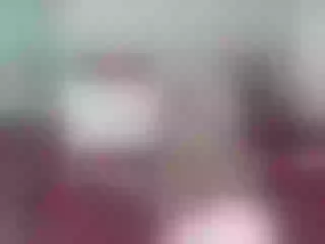 Live sex webcam photo for lilyhung50 #241368395