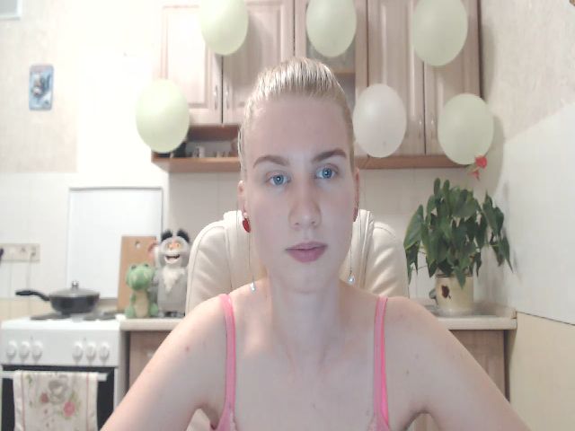 Live sex webcam photo for Ms_Charming #255770377