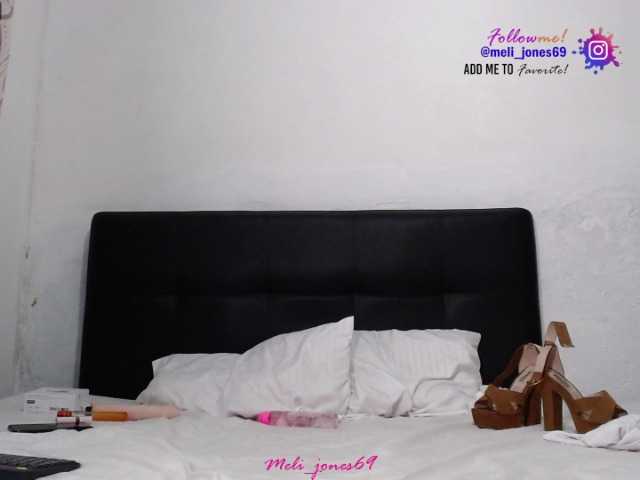 Live sex webcam photo for meli-jones69 #247514640