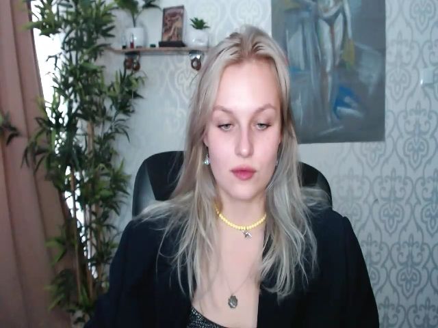 Live sex webcam photo for Dorina_xX #263702624