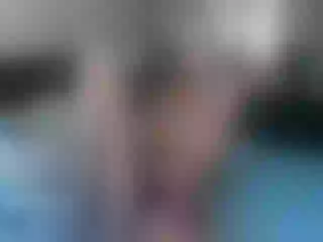 Live sex webcam photo for LassCherry18 #257559230