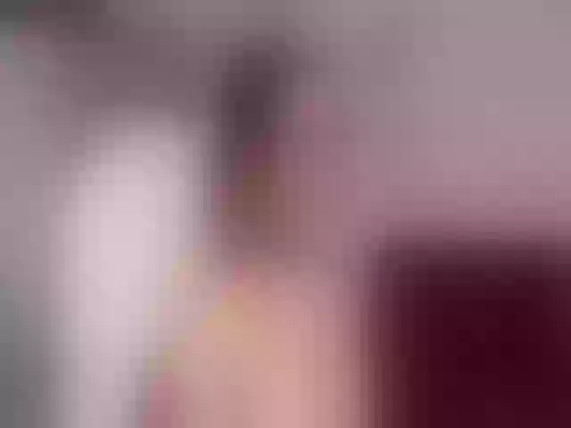 Live sex webcam photo for Sun_kissed1 #264729667