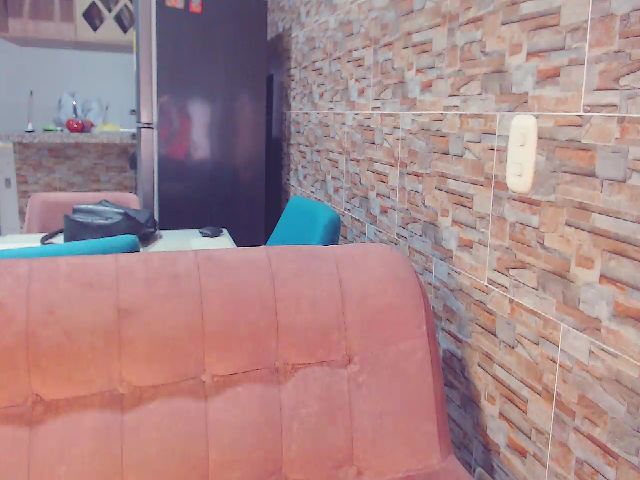 Live sex webcam photo for SalomeFrancoo #265251612