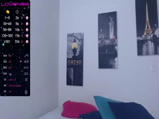 Live sex webcam photo for Alessiafioore #253784409