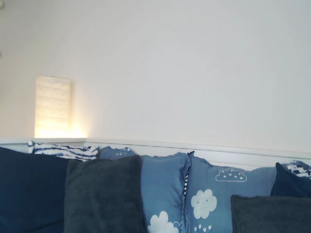 Live sex webcam photo for EveGoddes #253114929