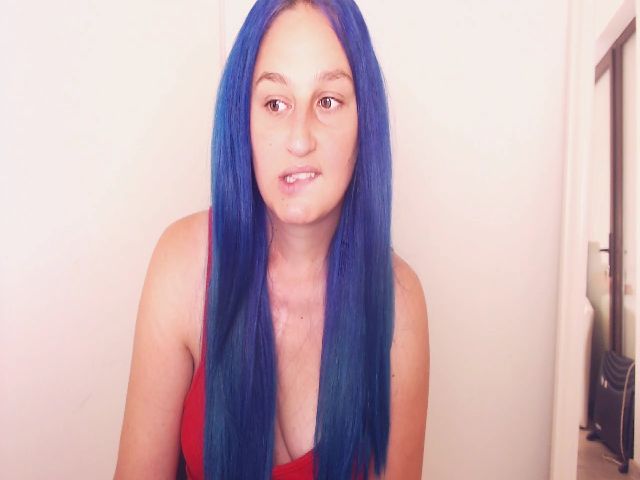 Live sex webcam photo for wetkittycum #262807139