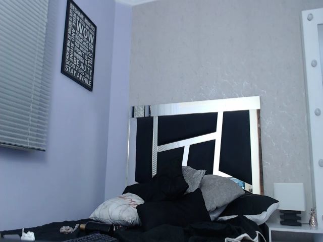 Live sex webcam photo for Pythonissa97 #260838005