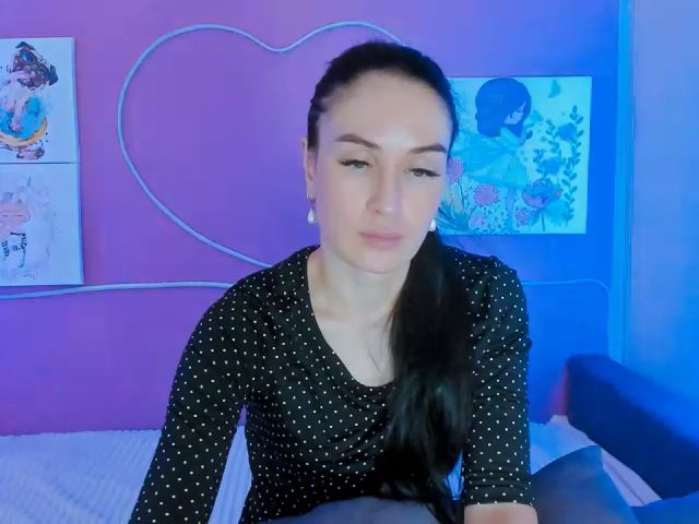 Live sex webcam photo for Lilly_Shine #263567601