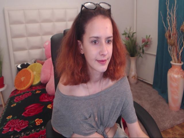 Live sex webcam photo for IrisNichols #254954059